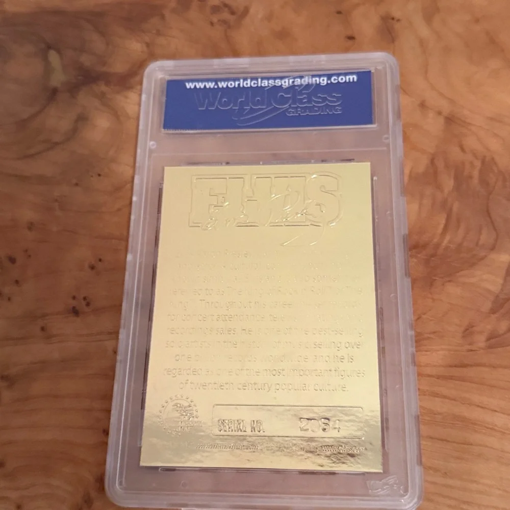 NWOT Elvis Presley “The King” Gold Sculpted Card - Picture 5 of 5